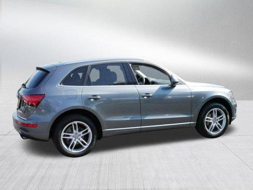 2015 Audi Q5 2.0T Premium Plus