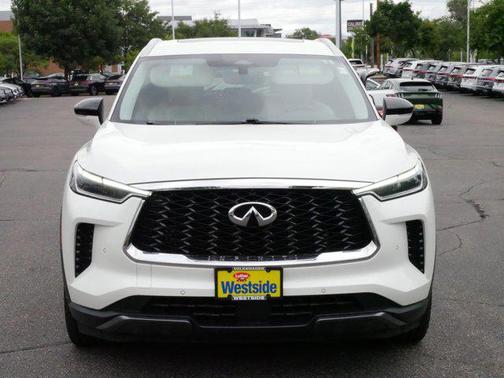 2022 INFINITI QX60 Luxe