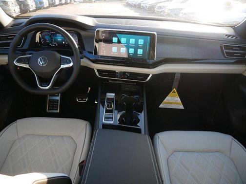 2025 Volkswagen Atlas Cross Sport 2.0T SEL Premium