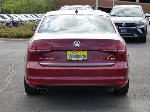 Cardinal Red Metallic 2017 Volkswagen Jetta 1.8T SEL