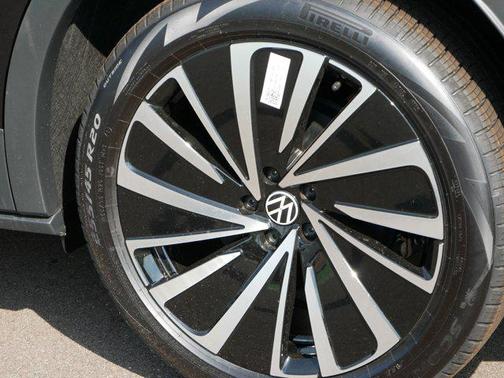 2025 Volkswagen ID.4 AWD Pro