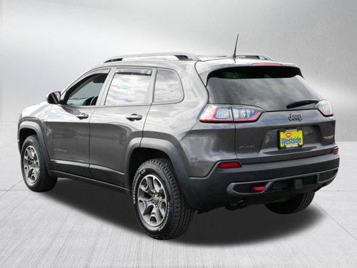 2020 Jeep Cherokee Trailhawk
