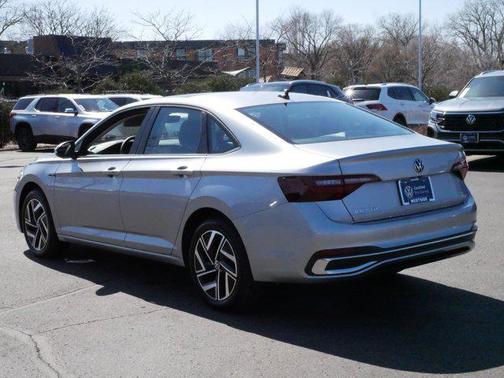 2024 Volkswagen Jetta 1.5T SEL