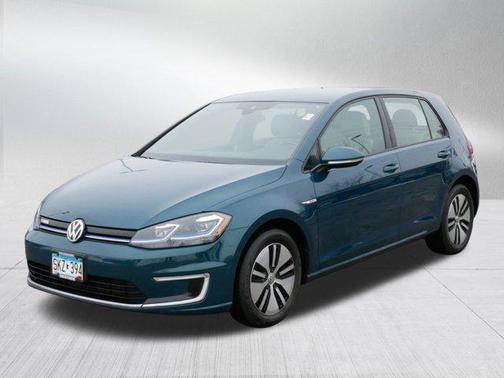 2017 Volkswagen e-Golf SEL Premium
