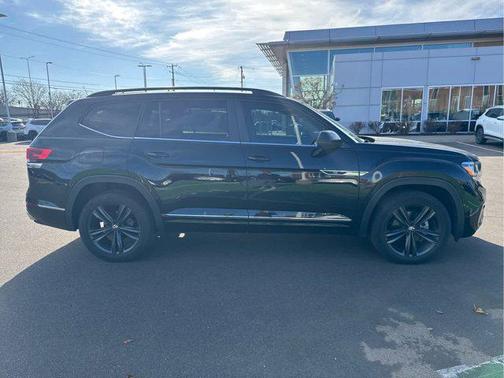 2021 Volkswagen Atlas 3.6L SE w/Technology