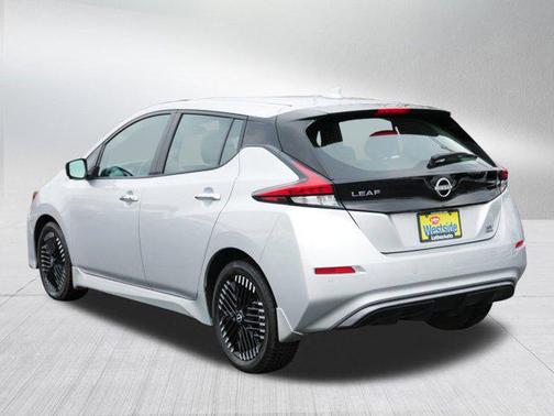 2025 Nissan Leaf SV PLUS