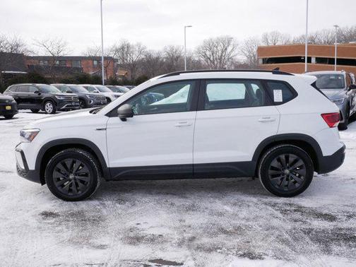 2022 Volkswagen Taos 1.5T S