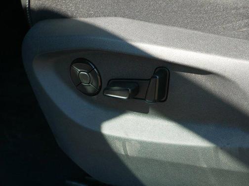 2025 Volkswagen Tiguan 2.0T SE R-Line Black 4MOTION