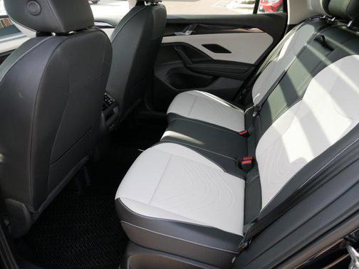 2026 Volkswagen Tiguan 2.0T SE 4MOTION