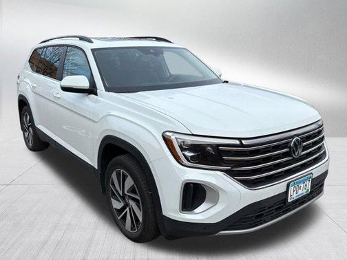 2024 Volkswagen Atlas 2.0T SE w/Technology 4MOTION
