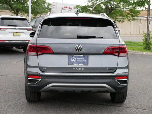 2024 Volkswagen Taos 1.5T SE