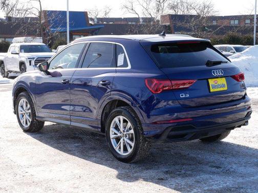 2023 Audi Q3 Premium 45 TFSI S line quattro Tiptronic