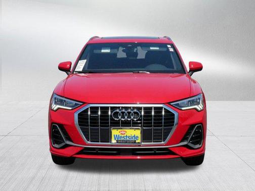 2022 Audi Q3 45 S line Premium Plus