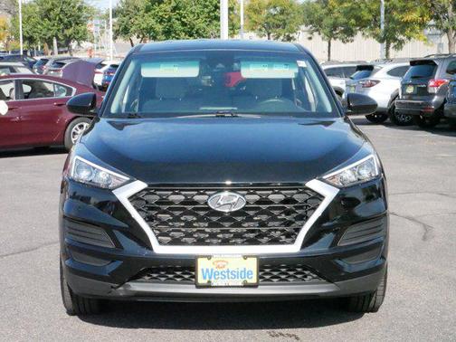 2021 Hyundai TUCSON SE