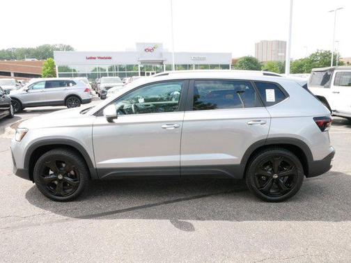 2025 Volkswagen Taos 1.5T SEL