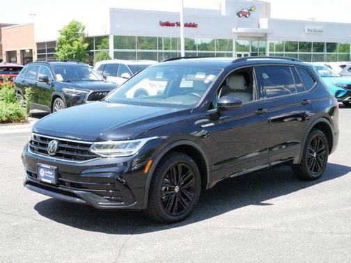 2022 Volkswagen Tiguan 2.0T SE R-Line Black 4MOTION