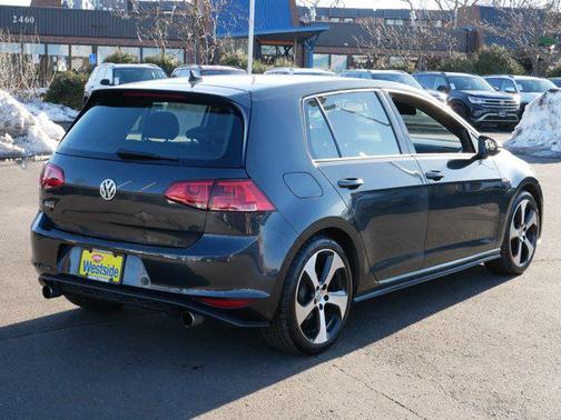 2016 Volkswagen Golf GTI 2.0T SE 4-Door