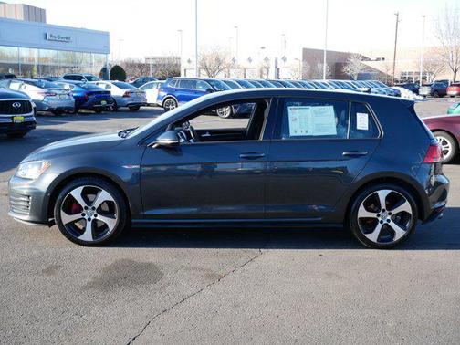 2016 Volkswagen Golf GTI 2.0T SE 4-Door