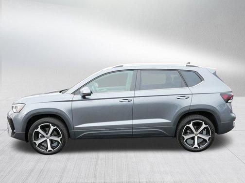 2025 Volkswagen Taos 1.5T SEL