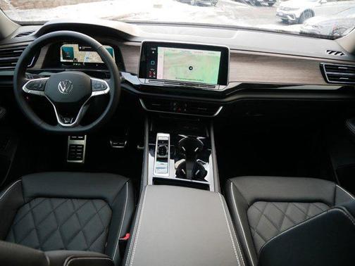 2025 Volkswagen Atlas 2.0T SEL Premium R-Line 4MOTION