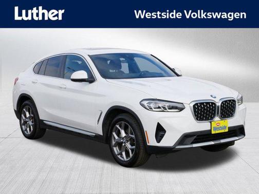 2023 BMW X4 xDrive30i