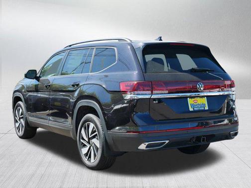 2025 Volkswagen Atlas 2.0T SE w/Technology 4MOTION