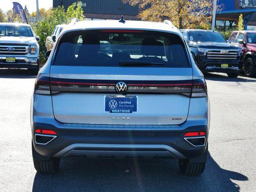 2025 Volkswagen Taos 1.5T SE