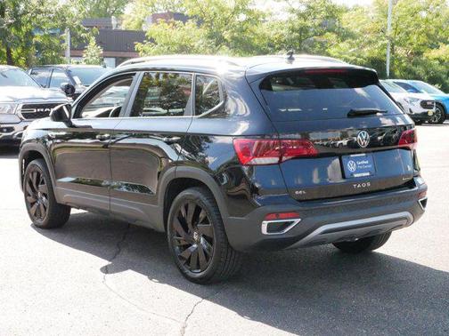 2024 Volkswagen Taos 1.5T SEL