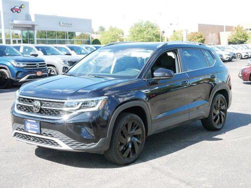 2024 Volkswagen Taos 1.5T SEL