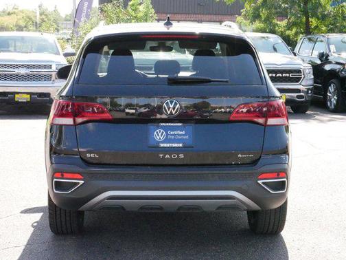 2024 Volkswagen Taos 1.5T SEL