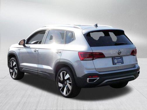 2024 Volkswagen Taos 1.5T SEL