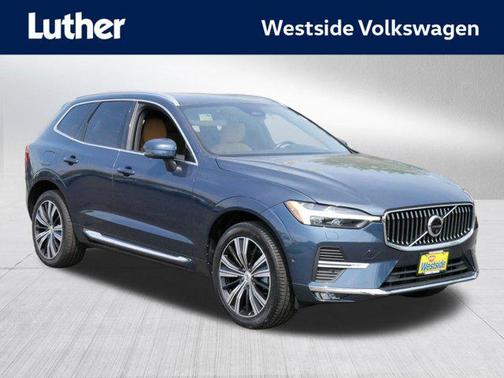 2022 Volvo XC60 B5 Inscription