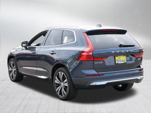 2022 Volvo XC60 B5 Inscription