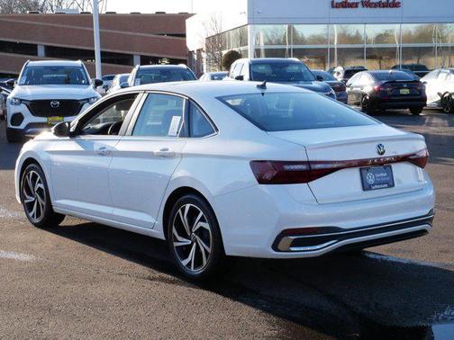 2025 Volkswagen Jetta 1.5T SEL