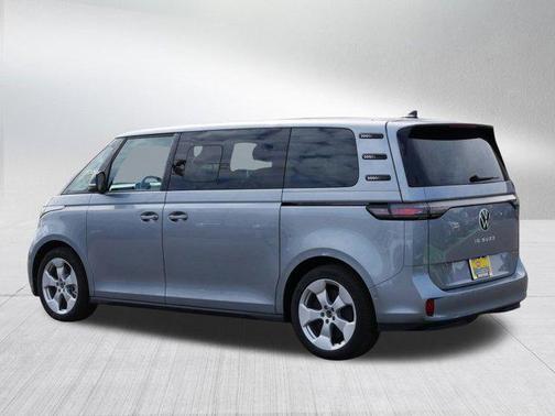 2025 Volkswagen ID. Buzz Pro S Plus with 4MOTION