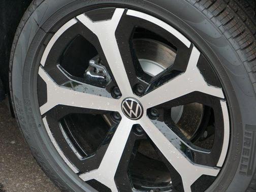 2025 Volkswagen Tiguan 2.0T SE 4MOTION