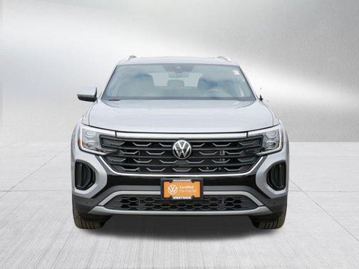 2025 Volkswagen Atlas Cross Sport 2.0T SE w/Technology 4MOTION