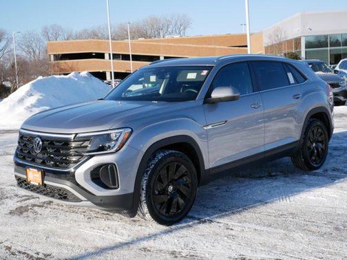 2025 Volkswagen Atlas Cross Sport 2.0T SE w/Technology 4MOTION