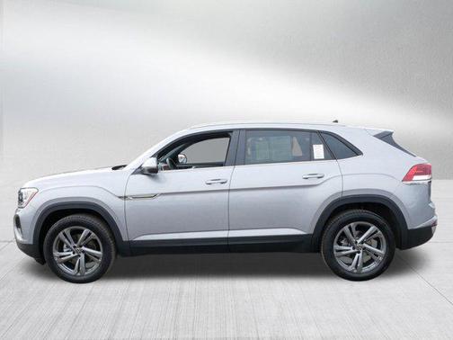 2025 Volkswagen Atlas Cross Sport 2.0T SE w/Technology 4MOTION