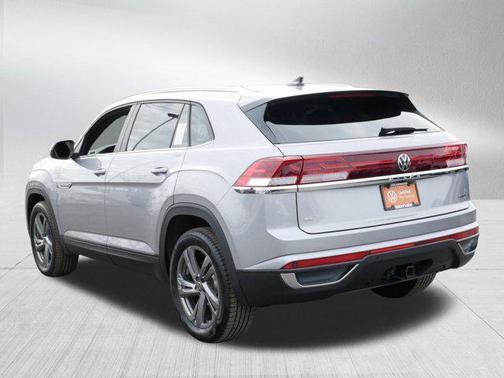 2025 Volkswagen Atlas Cross Sport 2.0T SE w/Technology 4MOTION