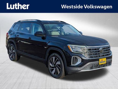 Deep Black Pearl 2026 Volkswagen Atlas 2.0T SE w/Technology 4MOTION