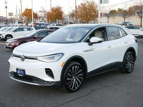 2023 Volkswagen ID.4 Pro S Plus