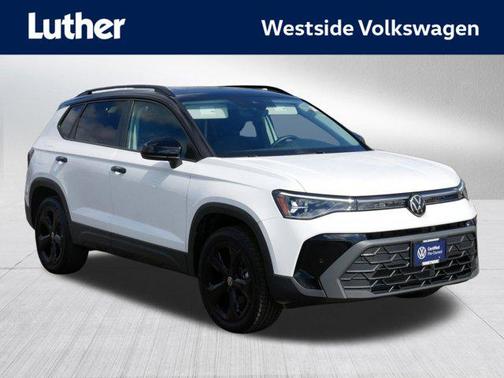 Pure White w/Deep Black Roof 2025 Volkswagen Taos 1.5T SE Black
