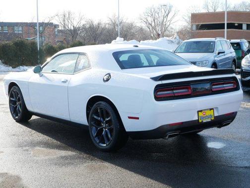 2022 Dodge Challenger SXT