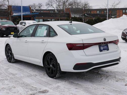 2025 Volkswagen Jetta 1.5T SE