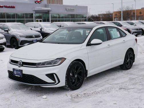 2025 Volkswagen Jetta 1.5T SE