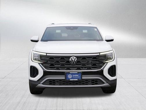 2025 Volkswagen Atlas Cross Sport 2.0T SE w/Technology 4MOTION
