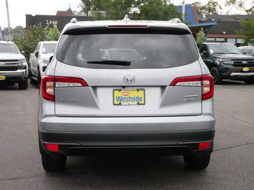 2022 Honda Pilot AWD Special Edition