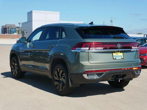 2026 Volkswagen Atlas Cross Sport 2.0T SE w/Technology 4MOTION