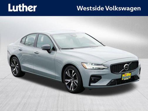 2025 Volvo S60 Core